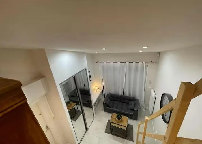 Aux Portes De Toulouse Climatise & Parking